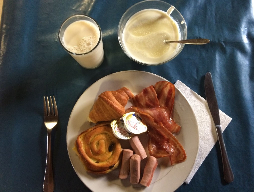 Sunday Breakfast FTW | Mana Mine Site, Burkina&nbsp;Faso